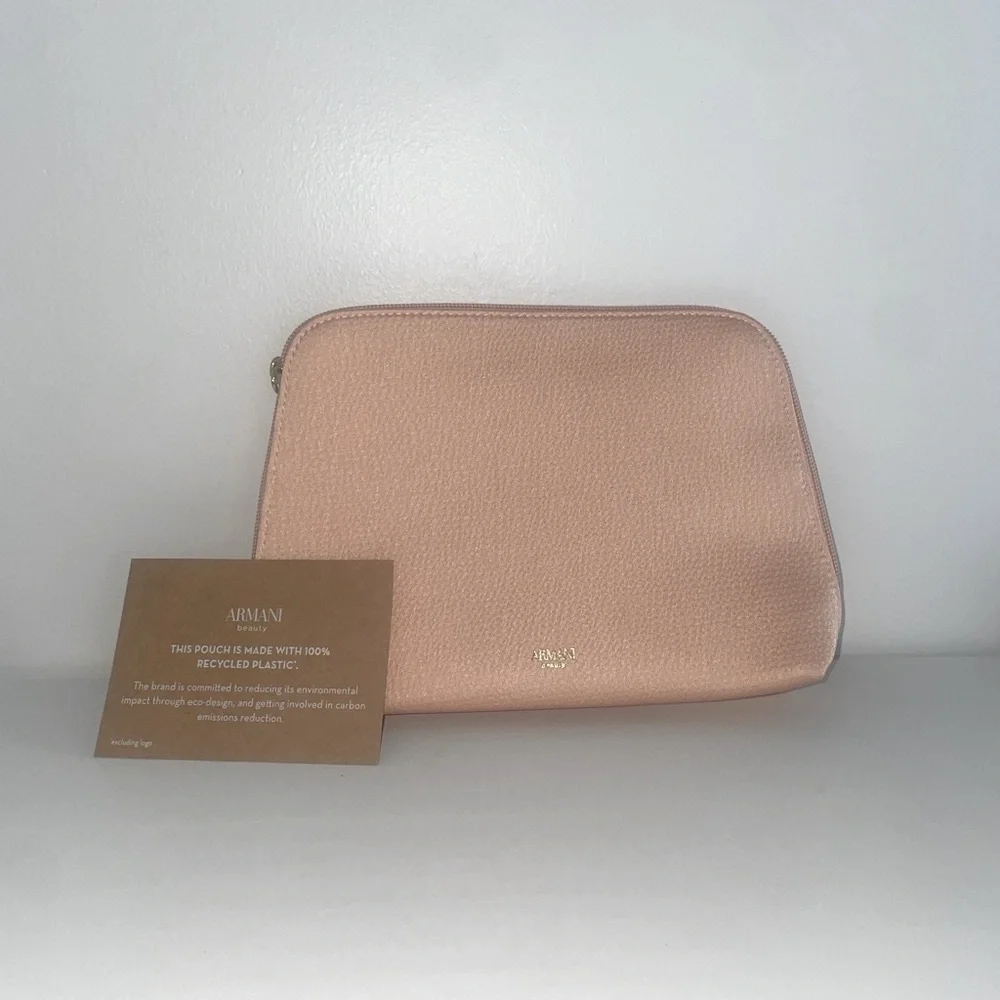 NWOT Armani Powder Makeup Pink‎ Pouch Travel Cosmetics